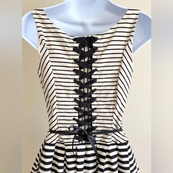 Corey Lynn Calter Corset Dress Size 6 US Ivory  Black‎ Lace Up Anthropologie - Picture 15 of 16